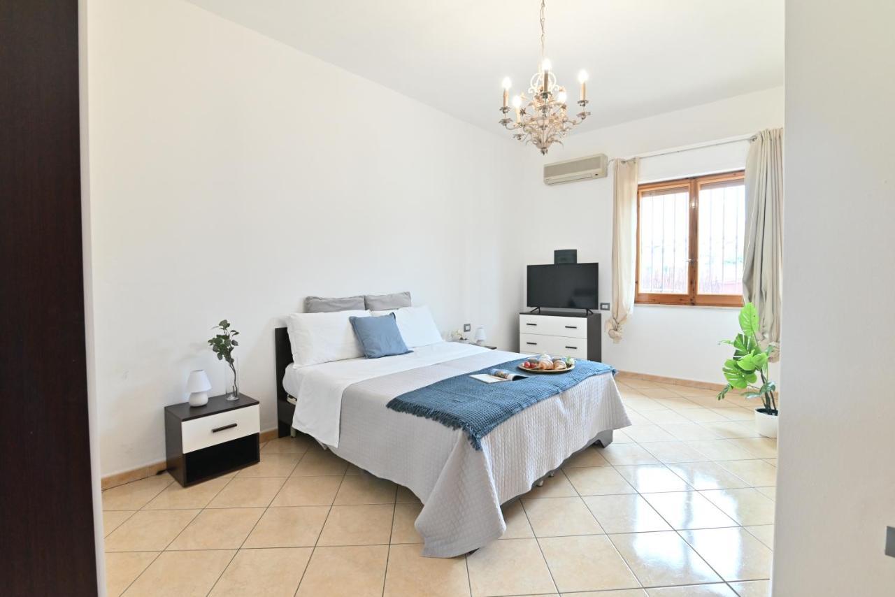 Izzhome Flamingo Pula Luaran gambar