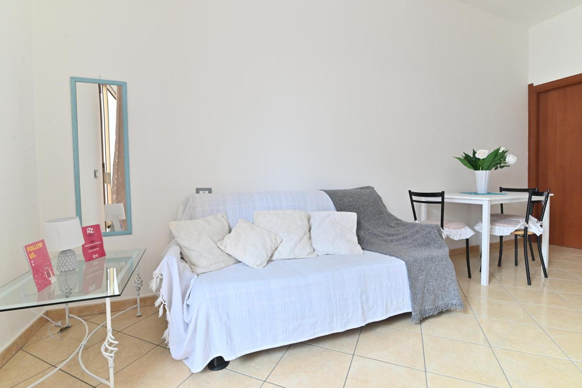 Izzhome Flamingo Pula Luaran gambar
